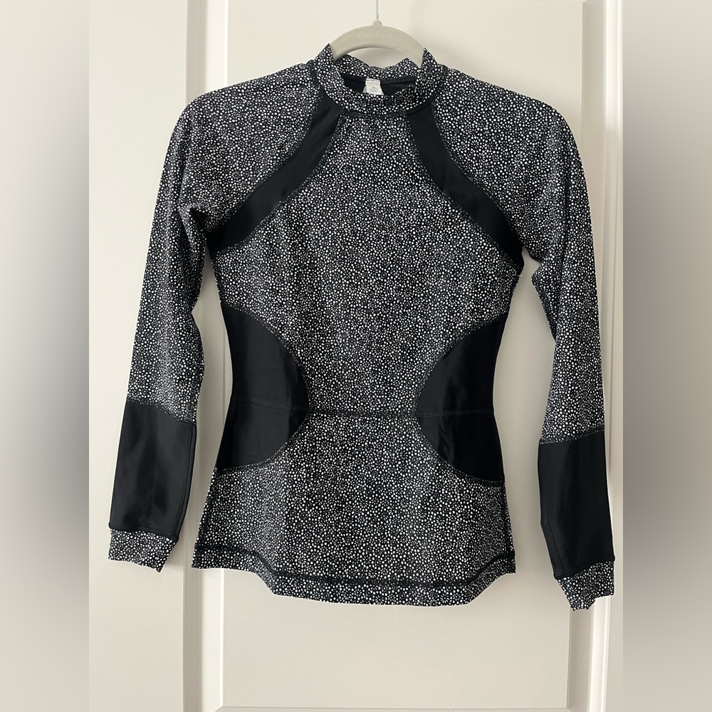 ❌SOLD❌ Lululemon Rash Guard Long Sleeve